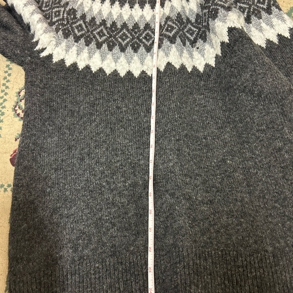NWTs Men’s Express Fair Isle Wool Blend Dark Grey Crew Neck Sweater - Picture 6 of 6
